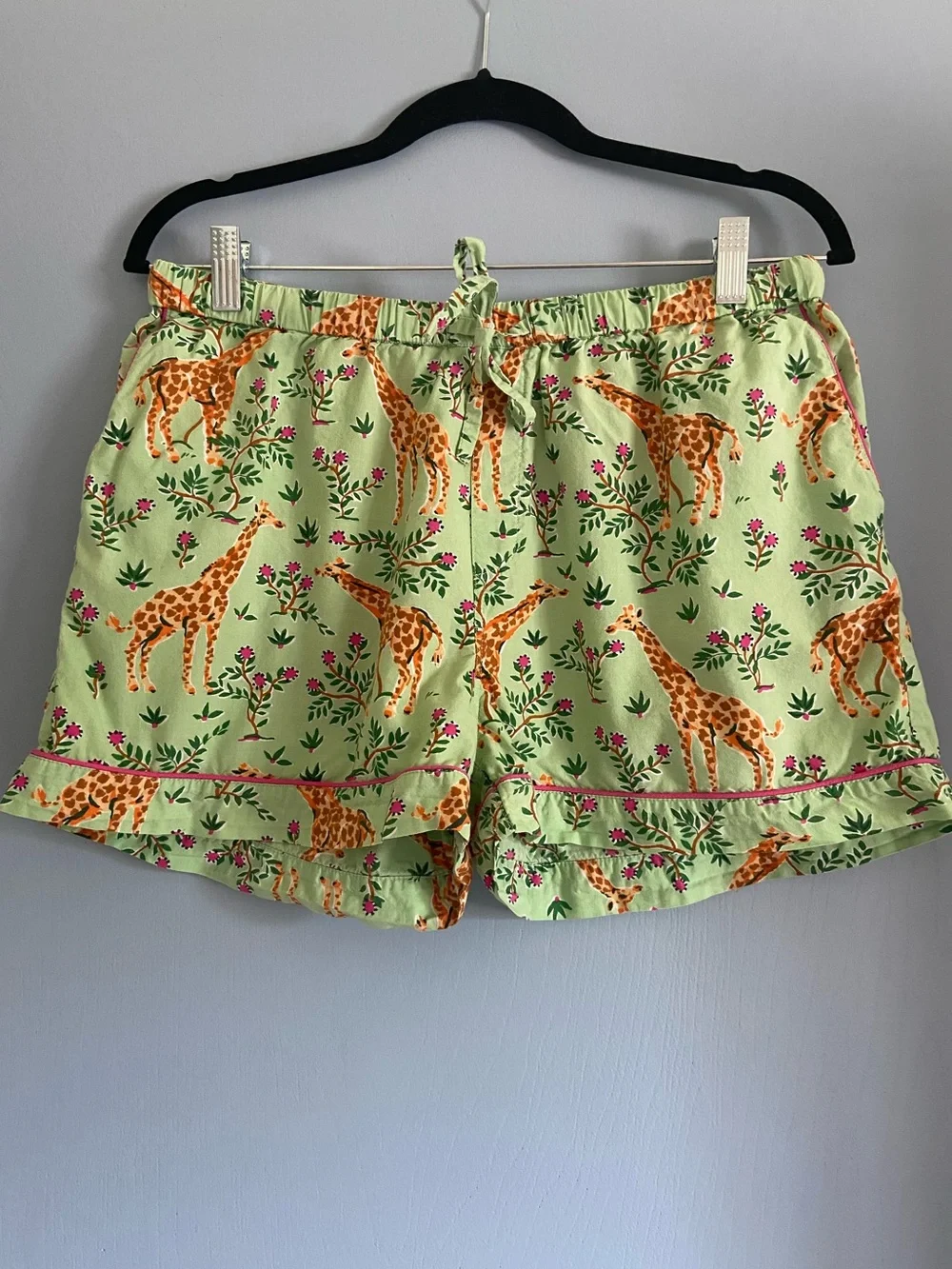 Printfresh Grazing Giraffes Short Pajama Set (M) - Picture 7 of 7